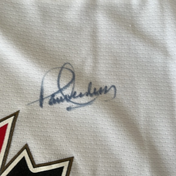 Team Canada jersey autographed by Paul Henderson - Picture 2 of 4